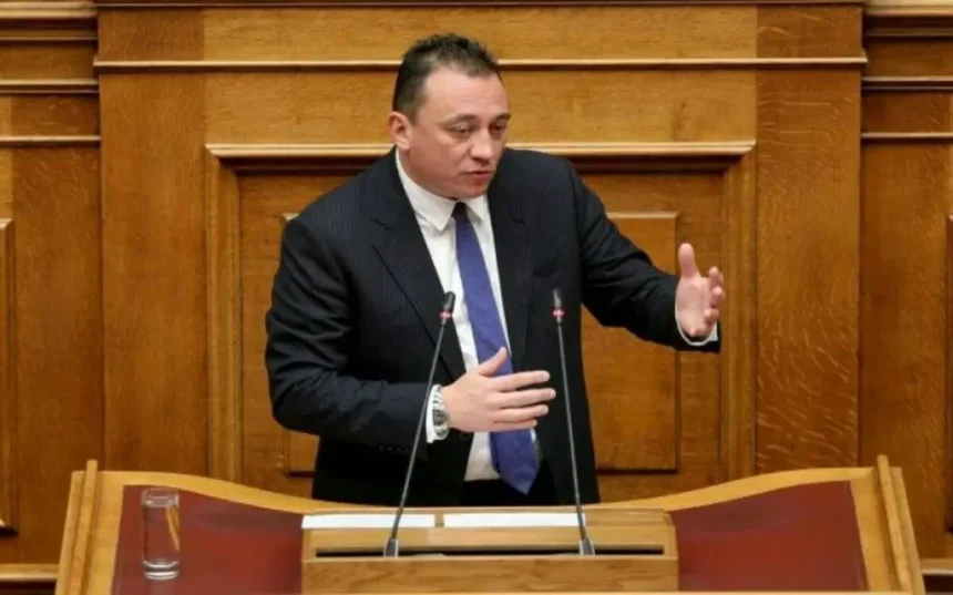 Νέος υφυπουργός Εξωτερικών ο Κώστας Βλάσης μετά την παραίτηση Διαματάρη