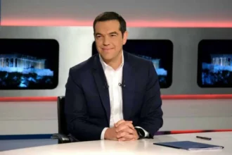 Αλέξης Τσίπρας Χατζηνικολάου: Το νέο όνομα του ΣΥΡΙΖΑ και η κριτική για την εξωτερική πολιτική