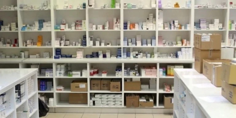 Χαλάνδρι: Ελεύθερος με εγγύηση 50.000 ευρώ ο φαρμακοποιός για το παράνομο εργαστήριο ντόπινγκ – Τι υποστήριξε στην απολογία του