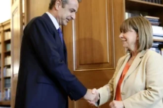 Συνάντηση Μητσοτάκη – Σακελλαροπούλου την Δευτέρα στο Προεδρικό Μέγαρο