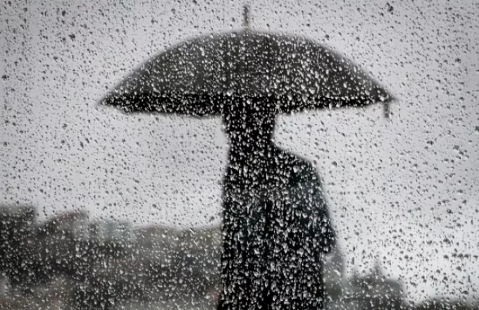Καιρός: Bροχές και υψηλές θερμοκρασίες