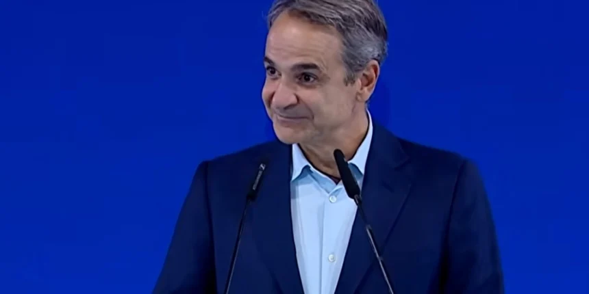 «Από πού να ξεκινήσω;»: Τα βιβλία που ξεχώρισε ο Κ. Μητσοτάκης για να διαβάσει τις γιορτές