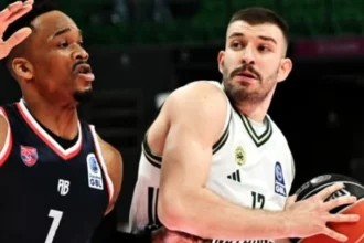 Απόλυτο ρεκόρ στα χρονικά της Α1 τα 12 τρίποντα του Ρογκαβόπουλου