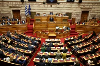 Βουλή: Υπερψηφίστηκε από 159 βουλευτές ο προϋπολογισμός του 2026