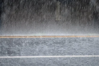 Μήνυμα 112 στην Αττική για περιορισμό μετακινήσεων