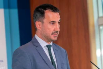 Αλέξης Χαρίτσης: Το Λαϊκό Μέτωπο πόλος απέναντι στον εγχώριο τραμπισμό