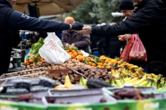Αναστέλλεται η απεργία στις λαϊκές αγορές – Κανονικά από την Παρασκευή η λειτουργία τους