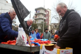 Χωρίς λαϊκές αγορές επ’αόριστον η χώρα