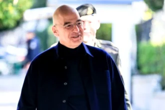 Δένδιας: Απέναντι στην άνευ πολιτικού κόστους βολική αδράνεια επιλέγουμε τις τομές του μακρόπνοου σχεδιασμού