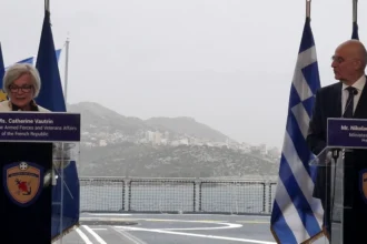 Δένδιας σε Γαλλίδα υπ. Άμυνας: «Επισπεύδουμε την ανανέωση της ελληνογαλλικής αμυντικής συμφωνίας» (βίντεο)
