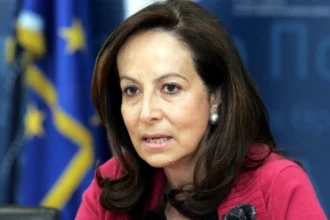 Διαμαντοπούλου: Τα εσωτερικά προβλήματα του ΠΑΣΟΚ δεν ενδιαφέρουν κανέναν 