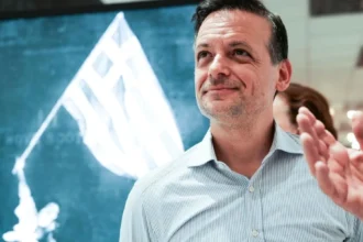 Ευθεία επίθεση Δούκα στον Ανδρουλάκη: Η στρατηγική μας απέτυχε, να αλλάξουμε πολιτική, είπε στην Πολιτική Γραμματεία Συνεδρίου