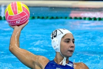 Εντυπωσιακή η εθνική, νίκησε 15-10 την Ιταλία και πέρασε στα ημιτελικά