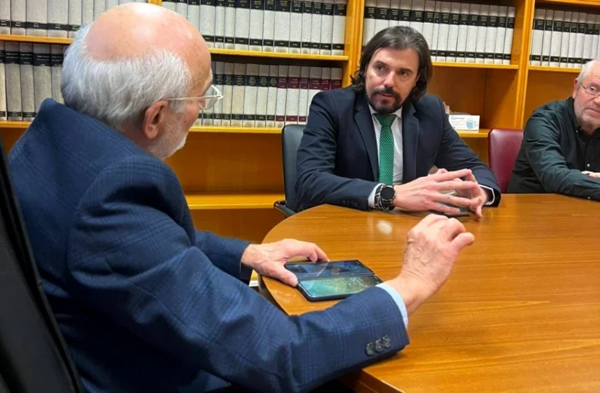 Επίσκεψη Πέτρου Παππά στο Νοσοκομείο ΑΧΕΠΑ