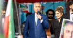 «Ετοιμάζομαι να επιστρέψω»: Ο εξόριστος γιος του Σάχη του Ιράν θέλει να καθίσει στον Θρόνο του Παγωνιού κι οι διαδηλώσεις είναι η ευκαιρία του, καλεί σε ξεσηκωμό