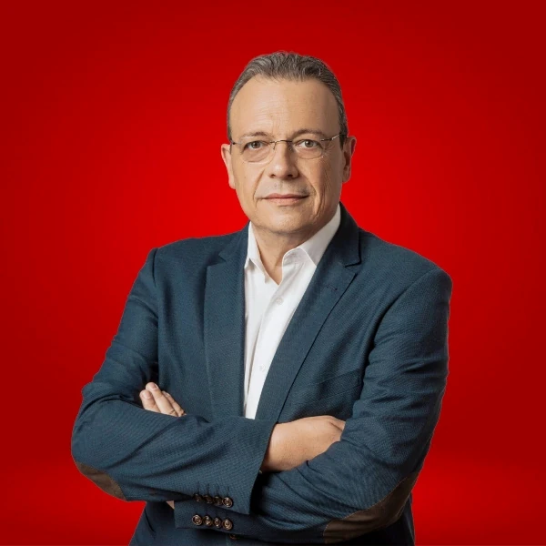 Φάμελλος για αγρότες: Η κυβέρνηση ετοιμάζεται να στείλει τα ΜΑΤ