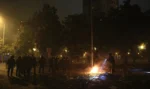 Χάος στη Γαλλία τη νύχτα της Πρωτοχρονιάς – Πάνω από 1.000 πυρπολήσεις οχημάτων και πάνω από 500 προσαγωγές