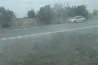 Καιρός: Επικίνδυνες βροχές και καταιγίδες μέχρι την Πέμπτη