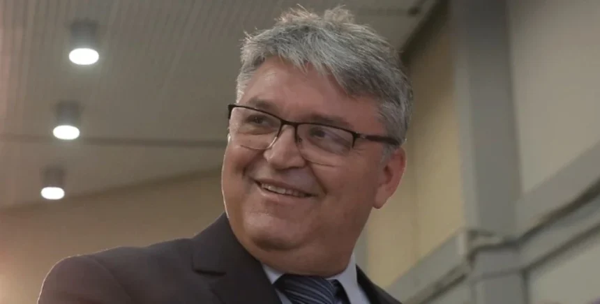 Νατσιός για Καρυστιανού: «Χαιρόμαστε που έρχεται στις θέσεις μας για τις αμβλώσεις»