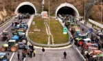 Οι αγρότες σφραγίζουν από σήμερα με μπλόκα εθνικές οδούς και τελωνεία
