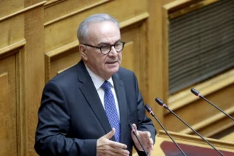 Παπαθανάσης: Υπηρεσίες υποστήριξης για την ένταξη φοιτητών και φοιτητών στην αγορά εργασίας με χρηματοδότηση από το ΕΣΠΑ