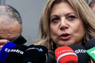 Παραιτήθηκε η Καρυστιανού από πρόεδρος του Συλλόγου Θυμάτων Τεμπών