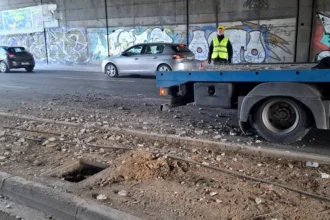 Σε πλήρη εξέλιξη η αποκατάσταση στη γέφυρα της Νέας Ιωνίας μετά την αποκόλληση τμήματος – Έλεγχος στατικότητας από ειδικό κλιμάκιο