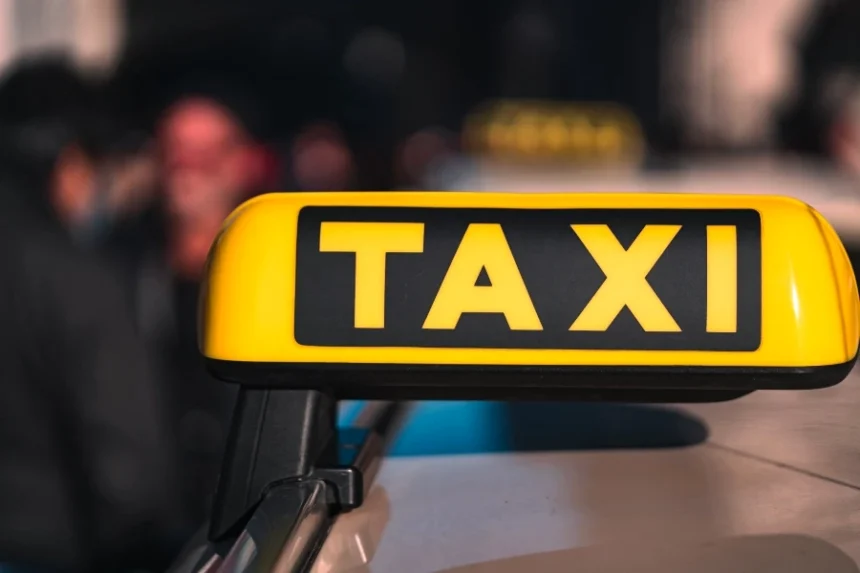 Ταξί: Συνεχίζεται η απεργία και την Πέμπτη-Πορεία διαμαρτυρίας προς το Μέγαρο Μαξίμου