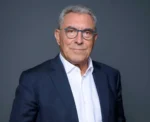 Τέμπη – Βασίλης Καπερνάρος: «Φρικώδη ψέματα τα περί αφαίρεσης ή αλλοίωσης βίντεο»