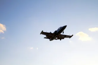 Τουρκικό δημοσίευμα: Κύπρια αεροσυνοδός που θα ταξίδευε με το συντριμμένο Falcon κρατείται από την τουρκική μυστική υπηρεσία MIT
