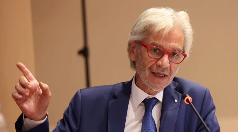 Βλαχάκος: Δέχθηκα προσωπική προσβολή από τη Ζωή Κωνσταντοπούλου