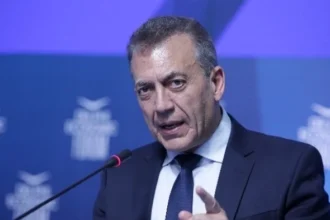 Βρούτσης για το δυστύχημα οπαδών του ΠΑΟΚ: Θα στηρίξουμε το αίτημα διακοπής των αθλητικών δραστηριοτήτων