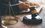 Αναβλήθηκε για τον Μάρτιο η δίκη του 72χρονου μάνατζερ μοντέλων που αγνόησε σήμα των αστυνομικών