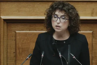 Ανεξαρτητοποιήθηκε η Έλενα Καραγεωργοπούλου από την Πλεύση Ελευθερίας