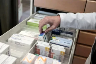 Από σήμερα η δωρεάν διάθεση φαρμάκων υψηλού κόστους από τα ιδιωτικά φαρμακεία