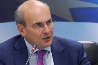 Χατζηδάκης: Πριν το Πάσχα η ανακοίνωση για την αύξηση του κατώτατου μισθού