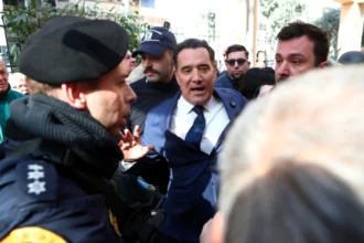 Γεωργιάδης για επεισόδια στο νοσοκομείο Νίκαιας: «Κινδύνευσε η σωματική μου ακεραιότητα, δεν θα μηνύσω τον γιατρό που μας επιτέθηκε»
