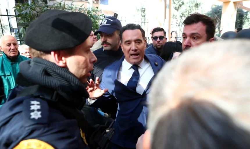 Γεωργιάδης για επεισόδια στο νοσοκομείο Νίκαιας: «Κινδύνευσε η σωματική μου ακεραιότητα, δεν θα μηνύσω τον γιατρό που μας επιτέθηκε»