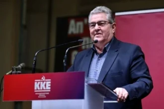Κουτσούμπας κατά Βελόπουλου, Λατινοπούλου, Κωνσταντοπούλου, Τσίπρα και Καρυστιανού για τα «λαϊκίστικα μορφώματα»
