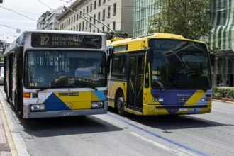 ΜΜΜ: Αύξηση προστίμου για εισιτηριοδιαφυγή στα 100 ευρώ και αυστηροποίηση ποινών για επιθέσεις και φθορές – Σε διαβούλευση το νομοσχέδιο