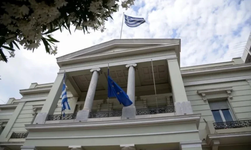 Σκληρή απάντηση της Αθήνας στην προκλητική επιστολή Ερντογάν στον ΟΗΕ