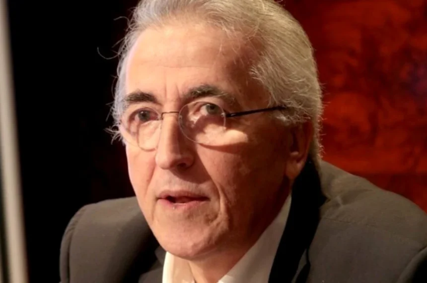 Σκληρή πολιτική αντιπαράθεση προκαλεί η υπόθεση Παναγόπουλου