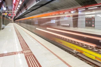 ΣΤΑΣΥ: Αλλαγές στα ωράρια τεσσάρων σταθμών Μετρό της κόκκινης γραμμής