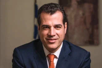 Θάνος Πλεύρης για Ζωή Κωνσταντοπούλου: Όποτε μου κάνει επίθεση διαβάζω για τον Ολυμπιακό για να ηρεμώ