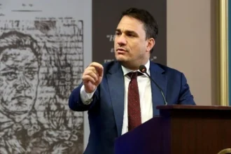Τσουκαλάς: Τα στημένα show Γεωργιάδη αποσκοπούν να αποπροσανατολίσουν από τις εξελίξεις στο σκάνδαλο του ΟΠΕΚΕΠΕ