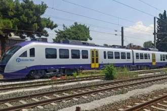 Βλάβη σε συρμό του Οδοντωτού: Με ασφάλεια επέστρεψαν στο Διακοπτό οι 77 επιβάτες – Θα επιστραφεί στο 100% το αντίτιμο του εισιτηρίου