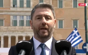 Ανδρουλάκης: Έχουμε χρέος να διατηρήσουμε τις αρχές όσων θυσιάστηκαν για την πατρίδα