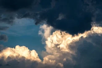 Άστατος καιρός με βροχές και σκόνη