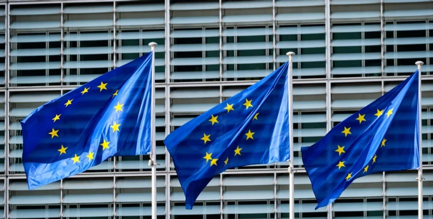Bloomberg: Ο πληθωρισμός στην Ευρωπαϊκή Ένωση ενδέχεται να αυξηθεί πάνω από το 3%