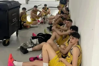 Επιστρέφει από το Άμπου Ντάμπι η ομάδα μπάσκετ Κ18 του Άρη